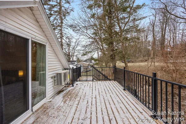 $379,900 | 177 Prospect Street, Rockford, MI 49341