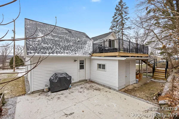 $379,900 | 177 Prospect Street, Rockford, MI 49341