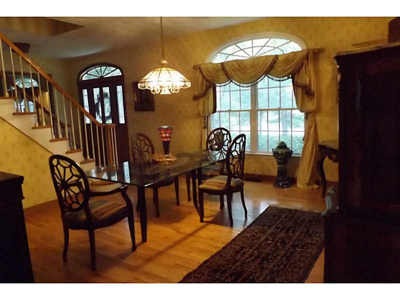 1140 High Hawk Road East Greenwich, RI 02818 - Photo 6 of 18 Dining Room.