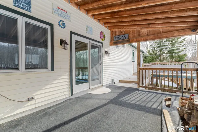 $649,000 | 22 Ebony Lane, Essex, CT 06442