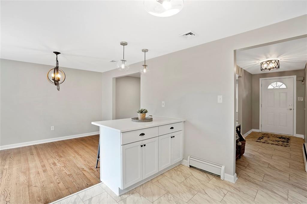 105 Cherrytree Road Carnegie, PA 15106 - Photo 12 of 23 Gallery Image 12
