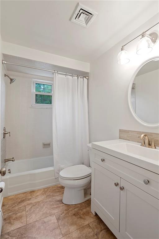 105 Cherrytree Road Carnegie, PA 15106 - Photo 16 of 23 Gallery Image 16