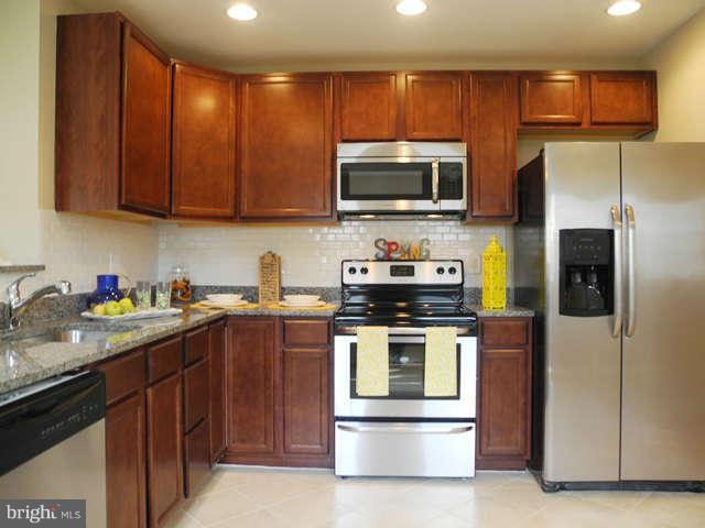 6715 Cornell Road Middle River, MD 21220 - Photo 6 of 22 Kitchen