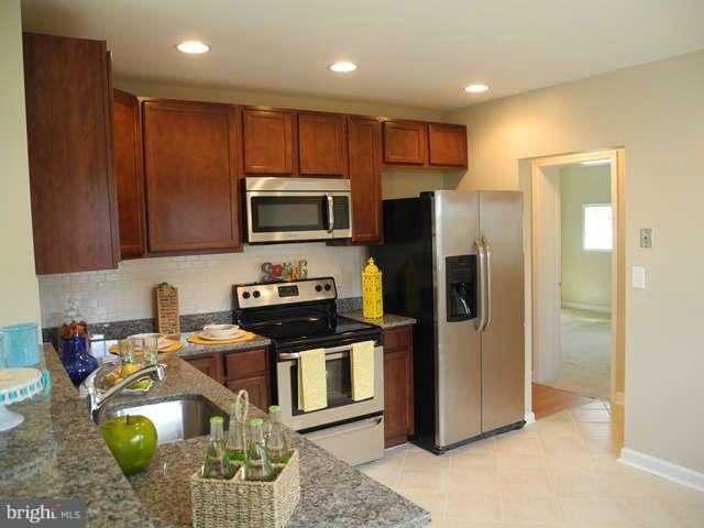 6715 Cornell Road Middle River, MD 21220 - Photo 8 of 22 Kitchen