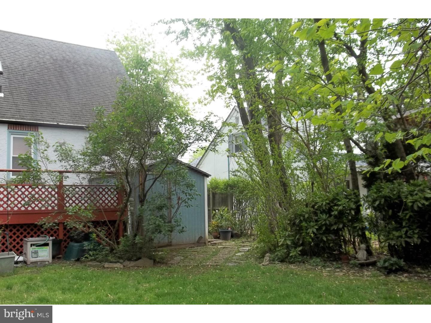 7940 Verree Road Philadelphia, PA 19111 - Photo 4 of 25 Exterior Back