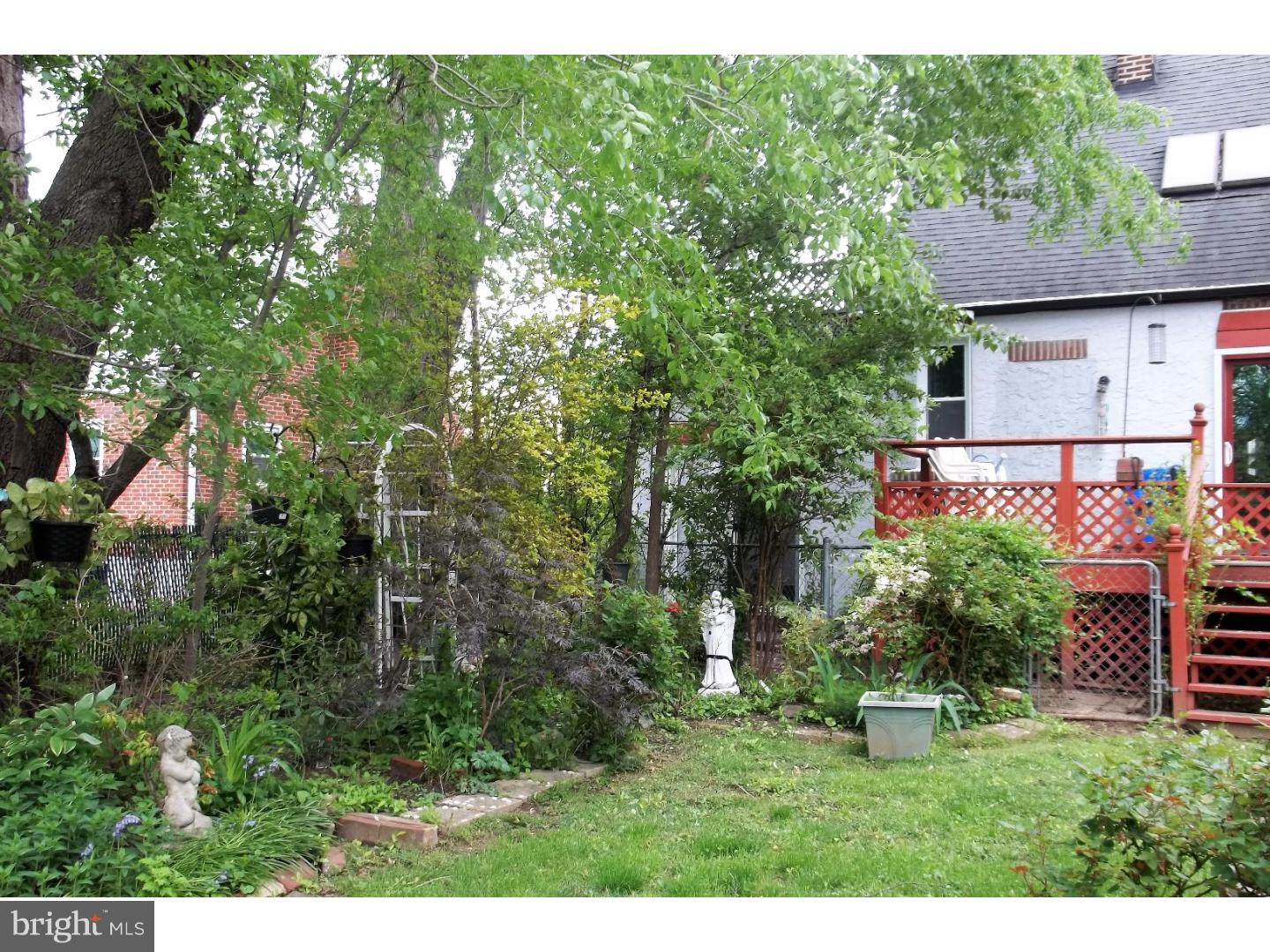 7940 Verree Road Philadelphia, PA 19111 - Photo 5 of 25 Exterior Back