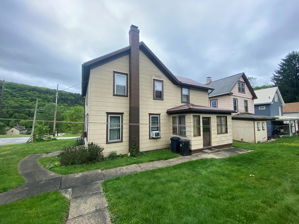 516 Walnut Street Reno, PA 16343 - Photo 2 of 10