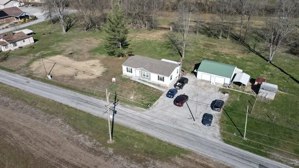 $165,000 | 2360 Taylor Road, West Frankfort, IL 62896