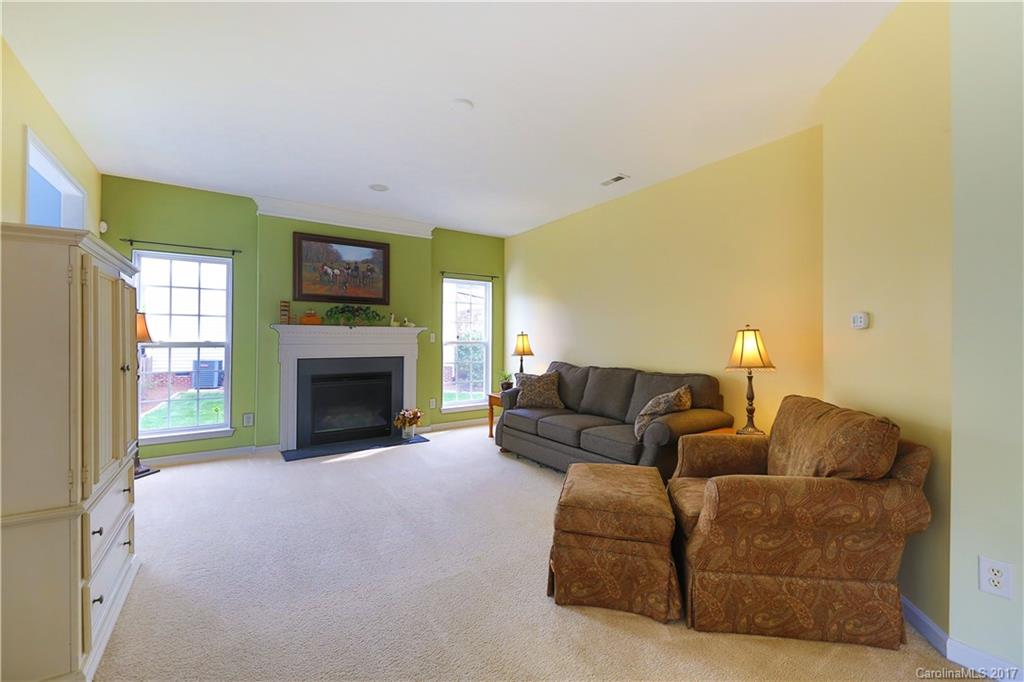 615 Panthers Way Fort Mill, SC 29708 - Photo 4 of 24