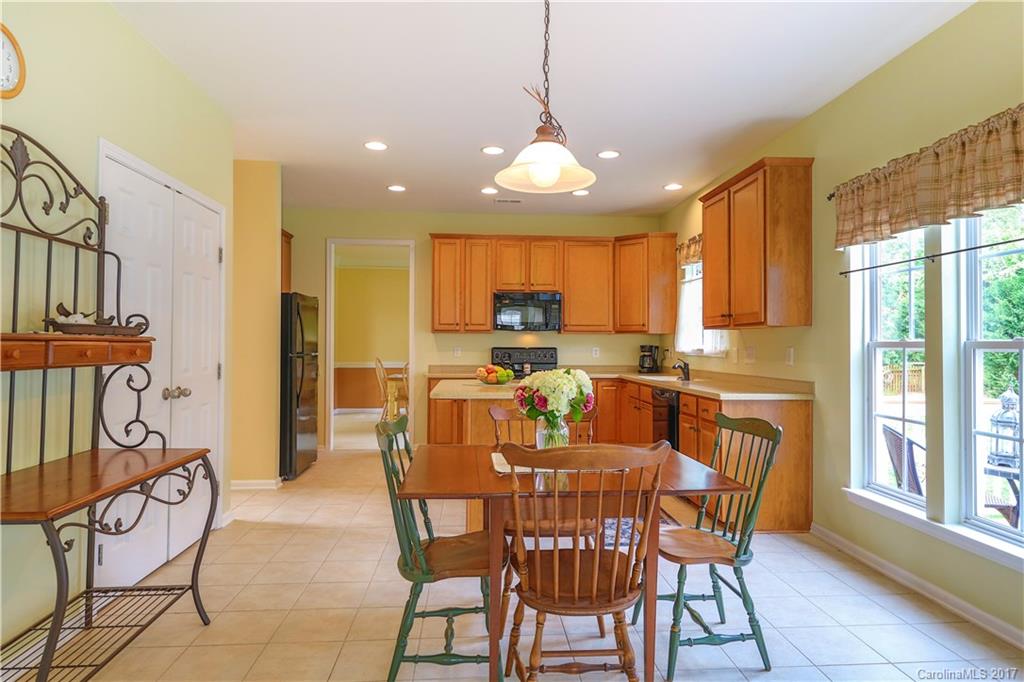 615 Panthers Way Fort Mill, SC 29708 - Photo 8 of 24