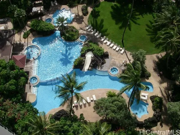 $4,250 | 501 Hahaione Street, Unit 4L, Honolulu, HI 96825