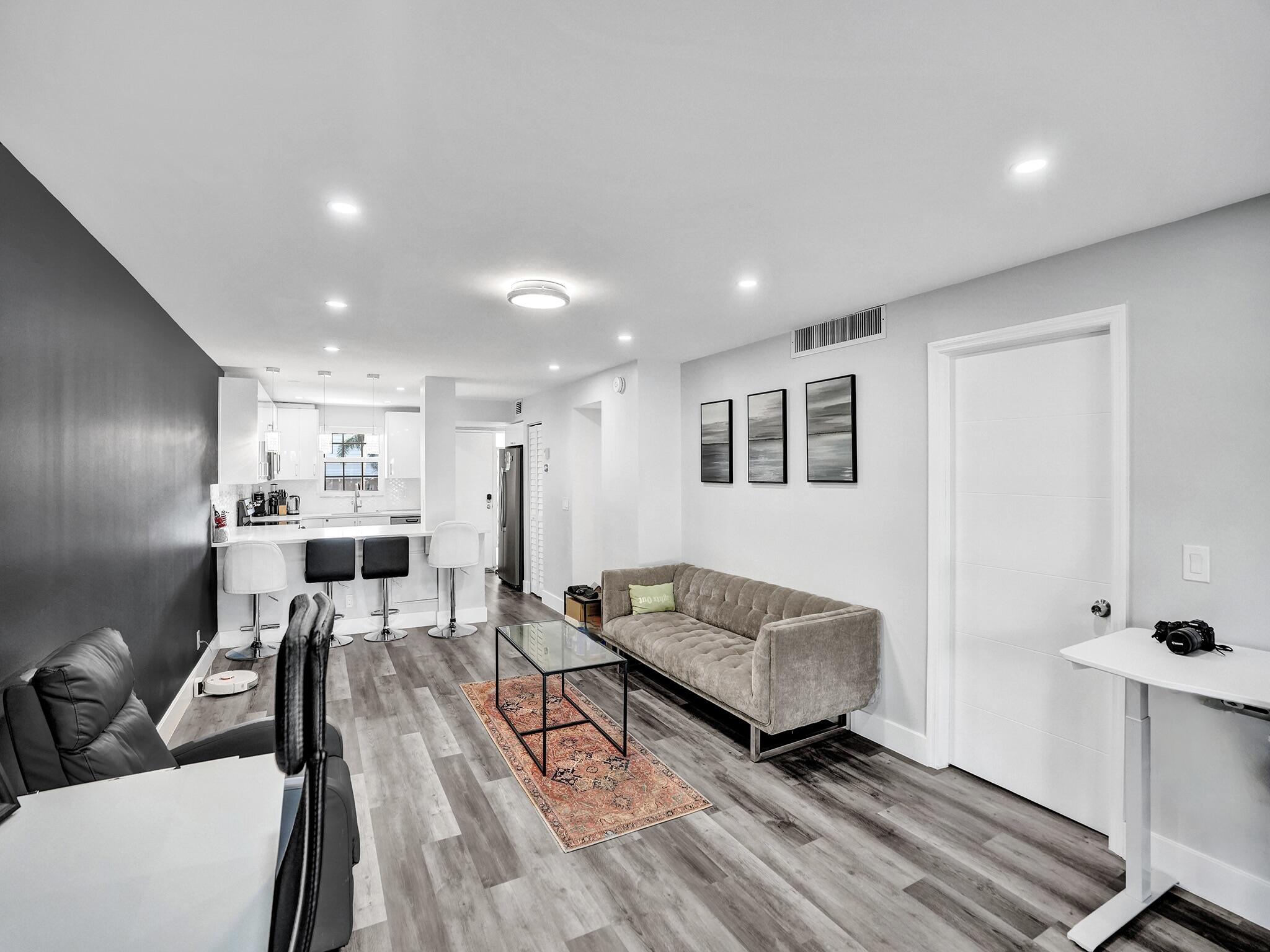 775 Jeffery Street, Unit 5204 Boca Raton, FL 33487 - Photo 25 of 67 DSC06069