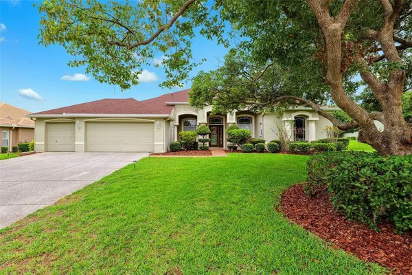 $689,900 | 13049 Thoroughbred Drive, Dade City, FL 33525