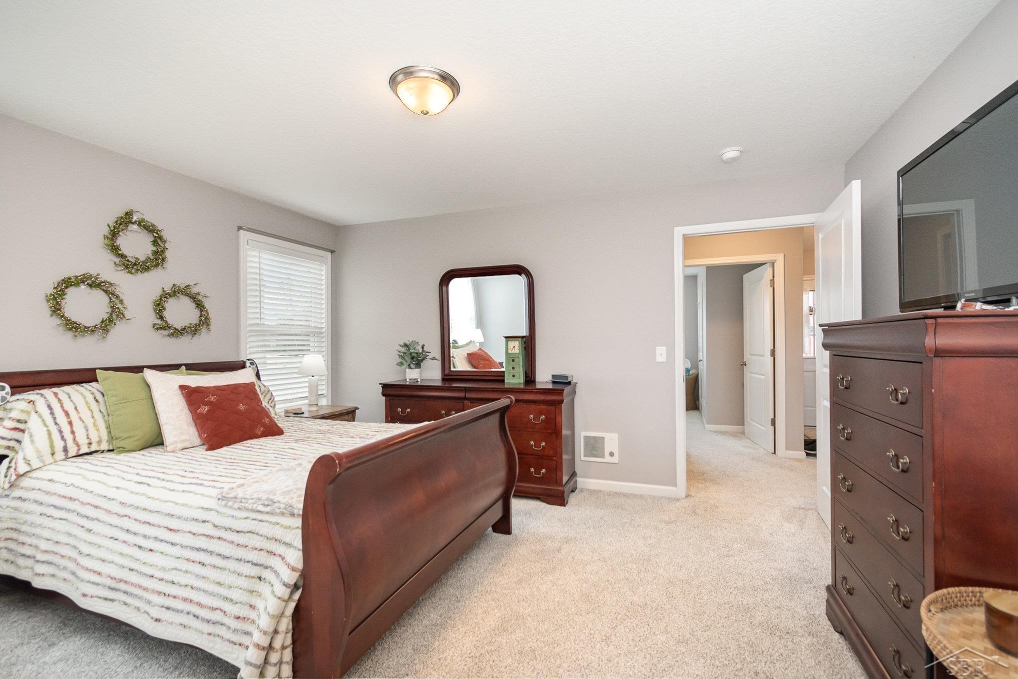 9959 Dice Road Freeland, MI 48623 - Photo 10 of 25