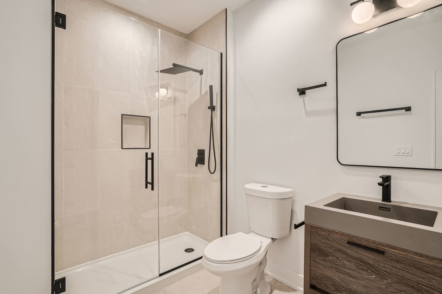 2602 North Springfield Avenue, Unit 1 Chicago, IL 60647 - Photo 15 of 29
