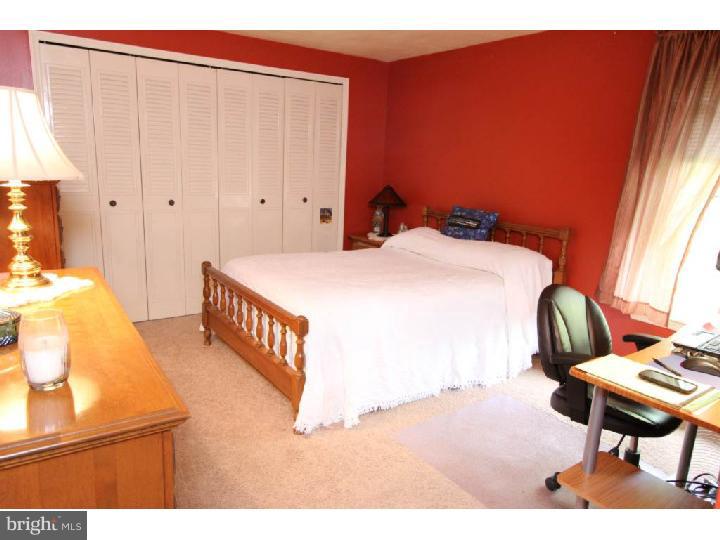 1363 Ridgeview Circle Downingtown, PA 19335 - Photo 23 of 24 Bedroom 3