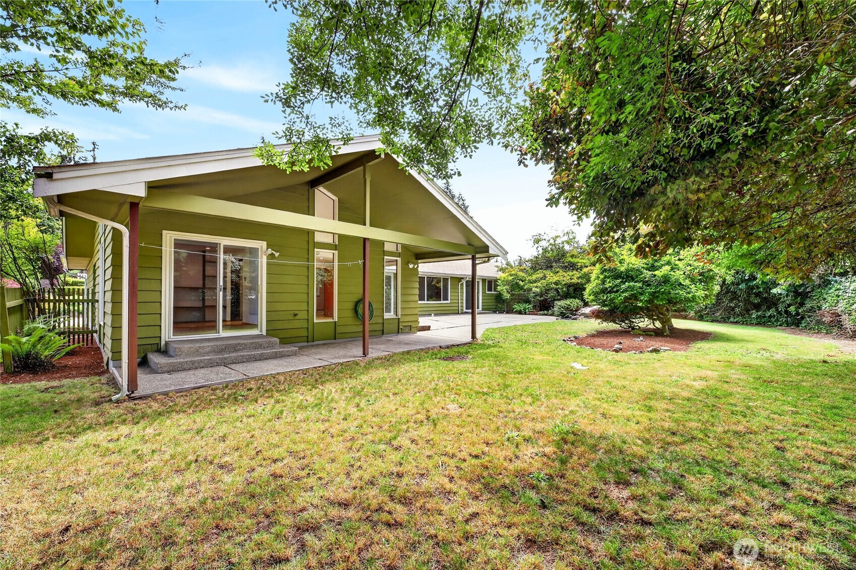 20003 3rd Place Southwest Normandy Park, WA 98166 - Photo 29 of 33