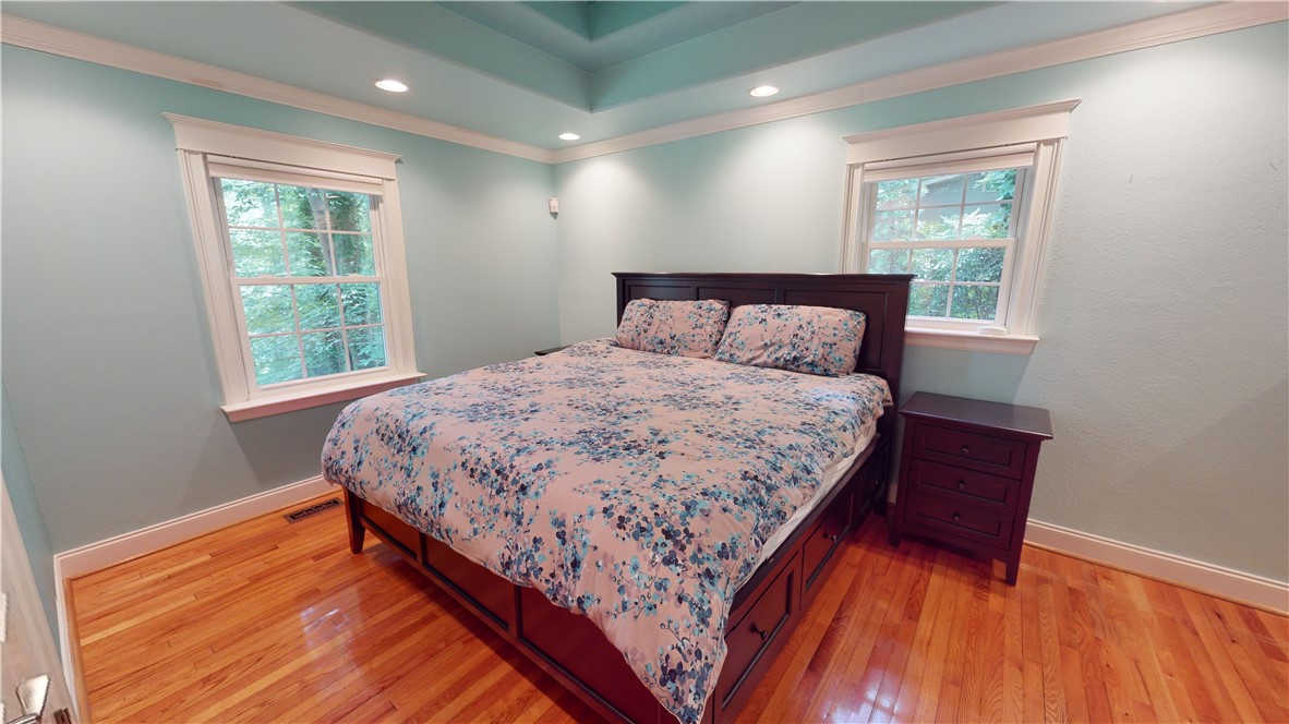 408 Rock Creek Road Clemson, SC 29631 - Photo 11 of 26 Owner's suite