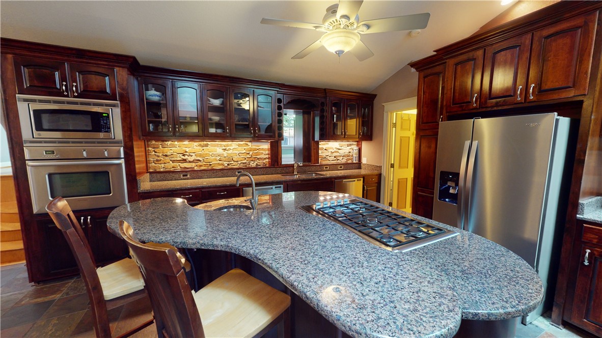 408 Rock Creek Road Clemson, SC 29631 - Photo 2 of 26