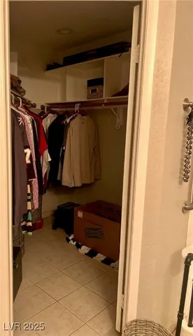 $445,950 | 533 Calypso Drive, Henderson, NV 89002