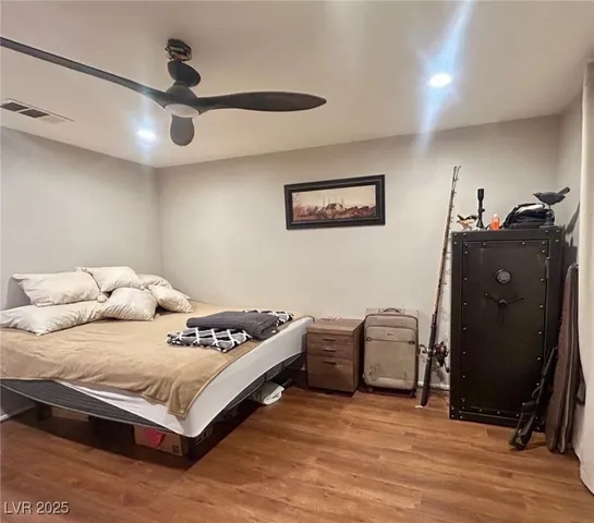 $445,950 | 533 Calypso Drive, Henderson, NV 89002