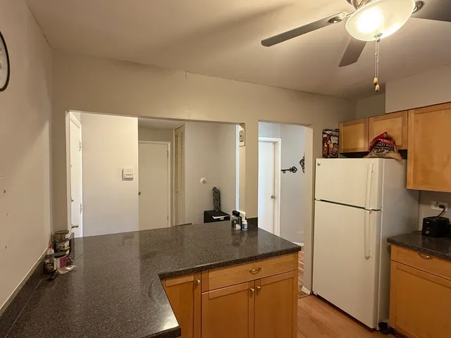 $179,900 | 8936 Northshore Drive, Unit 104D, Des Plaines, IL 60016