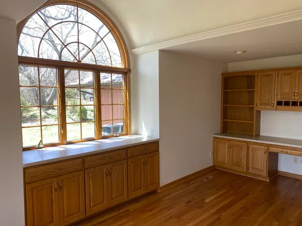 $625,000 | 405 Country Club Road, Arkansas City, KS 67005