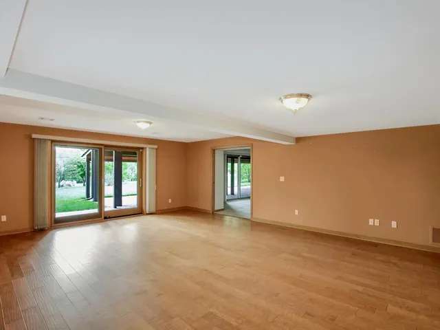 $625,000 | 405 Country Club Road, Arkansas City, KS 67005