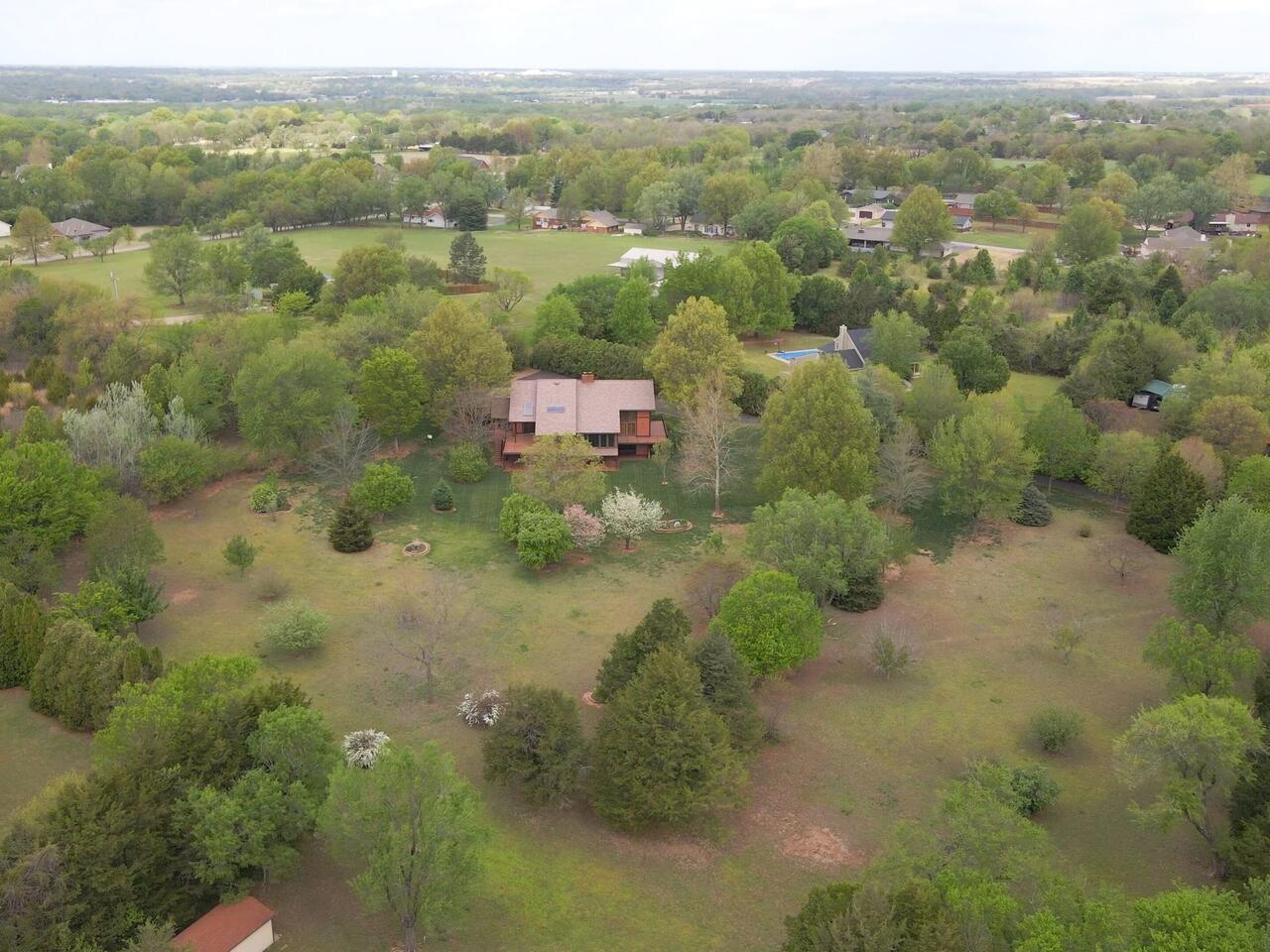 405 Country Club Road Arkansas City, KS 67005 - Photo 5 of 36