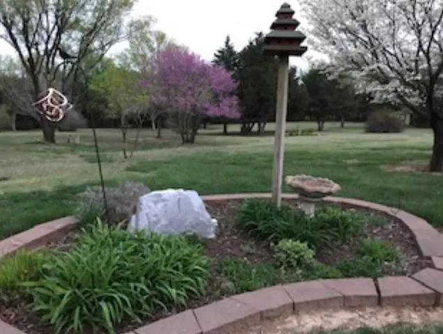 $625,000 | 405 Country Club Road, Arkansas City, KS 67005