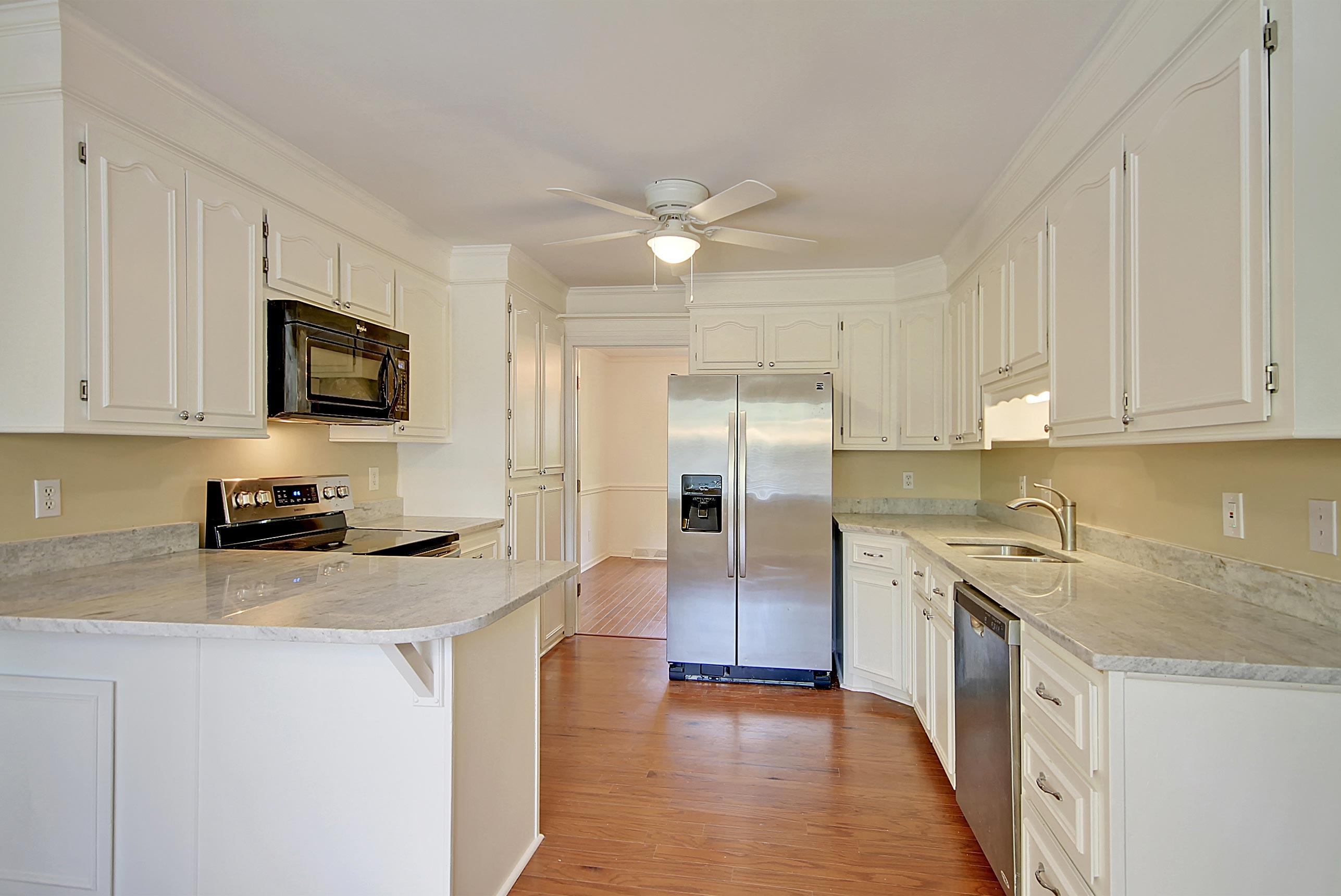 308 High Grove Road Summerville, SC 29485 - Photo 10 of 45 308 High Grove