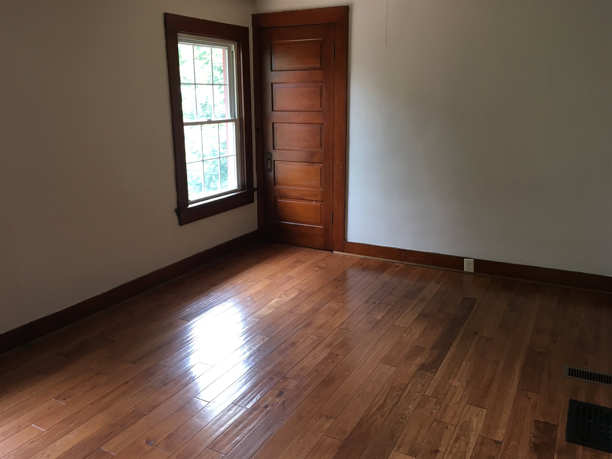 212 South 5th Street Decatur, IN 46733 - Photo 14 of 17