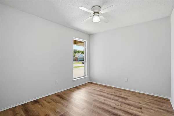 $349,900 | 6021 Dusty Road, Watauga, TX 76148