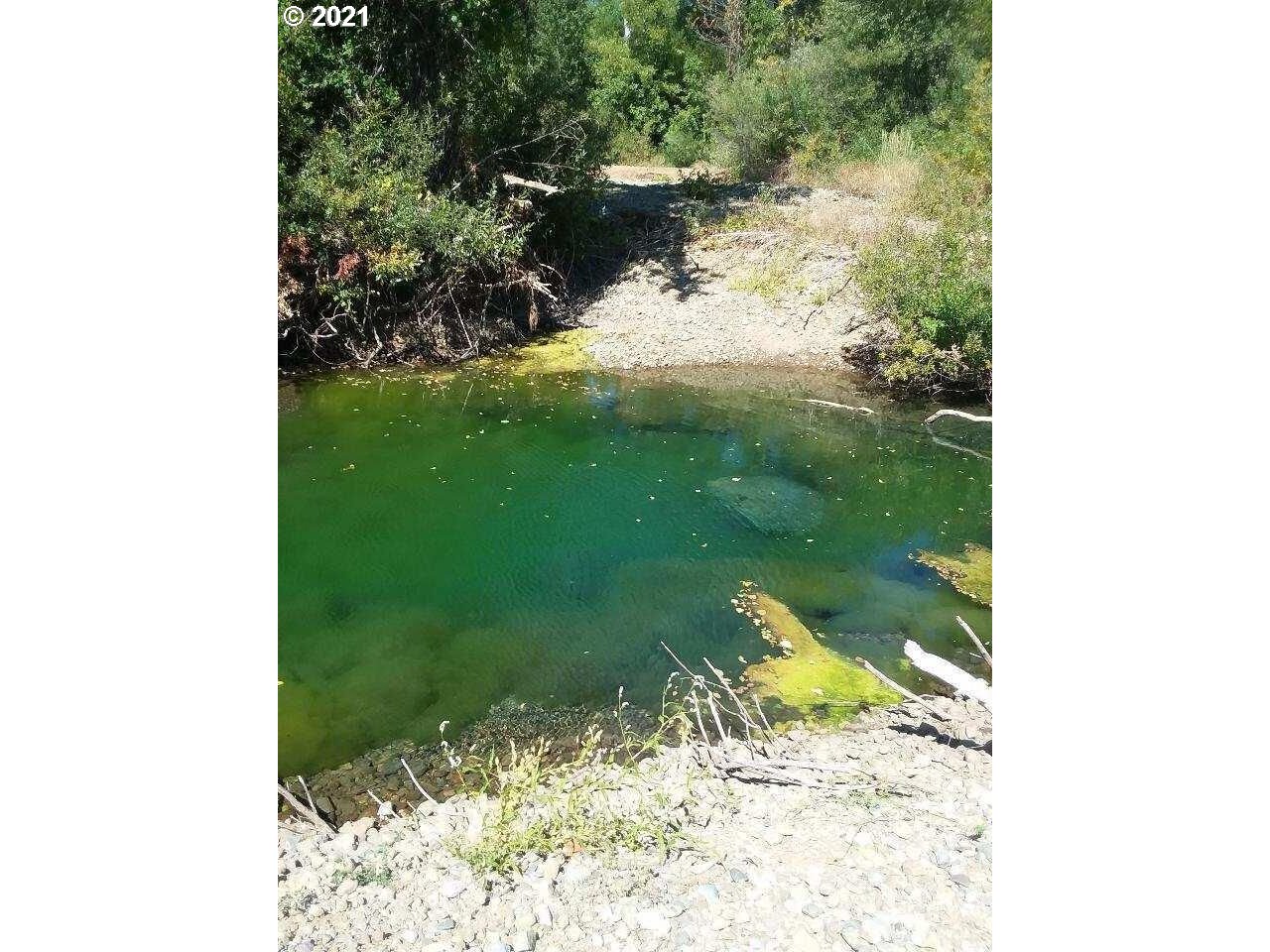 911 Deer Creek Road Selma, OR 97538 - Photo 18 of 19 Gallery Image 18