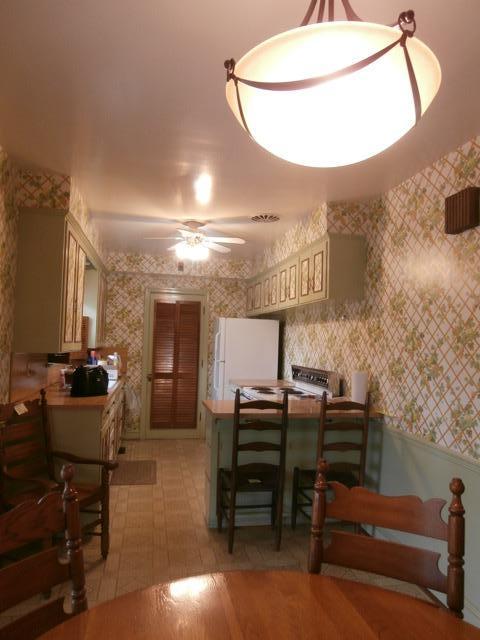 1140 Persinger Road Southwest Roanoke, VA 24015 - Photo 8 of 20 Kitchen