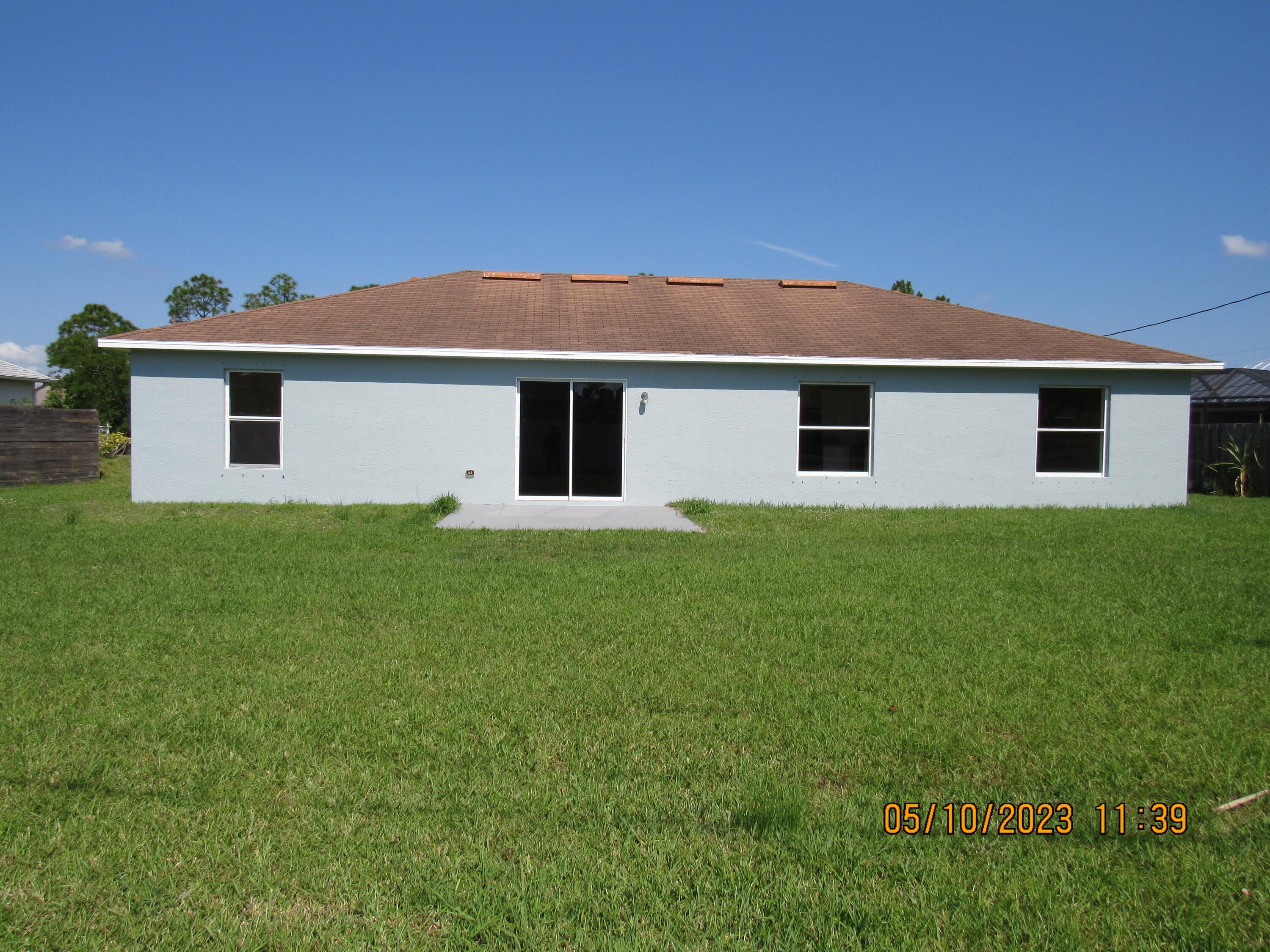 1713 Southwest Palermo Road Port St. Lucie, FL 34987 - Photo 4 of 28 IMG_1289