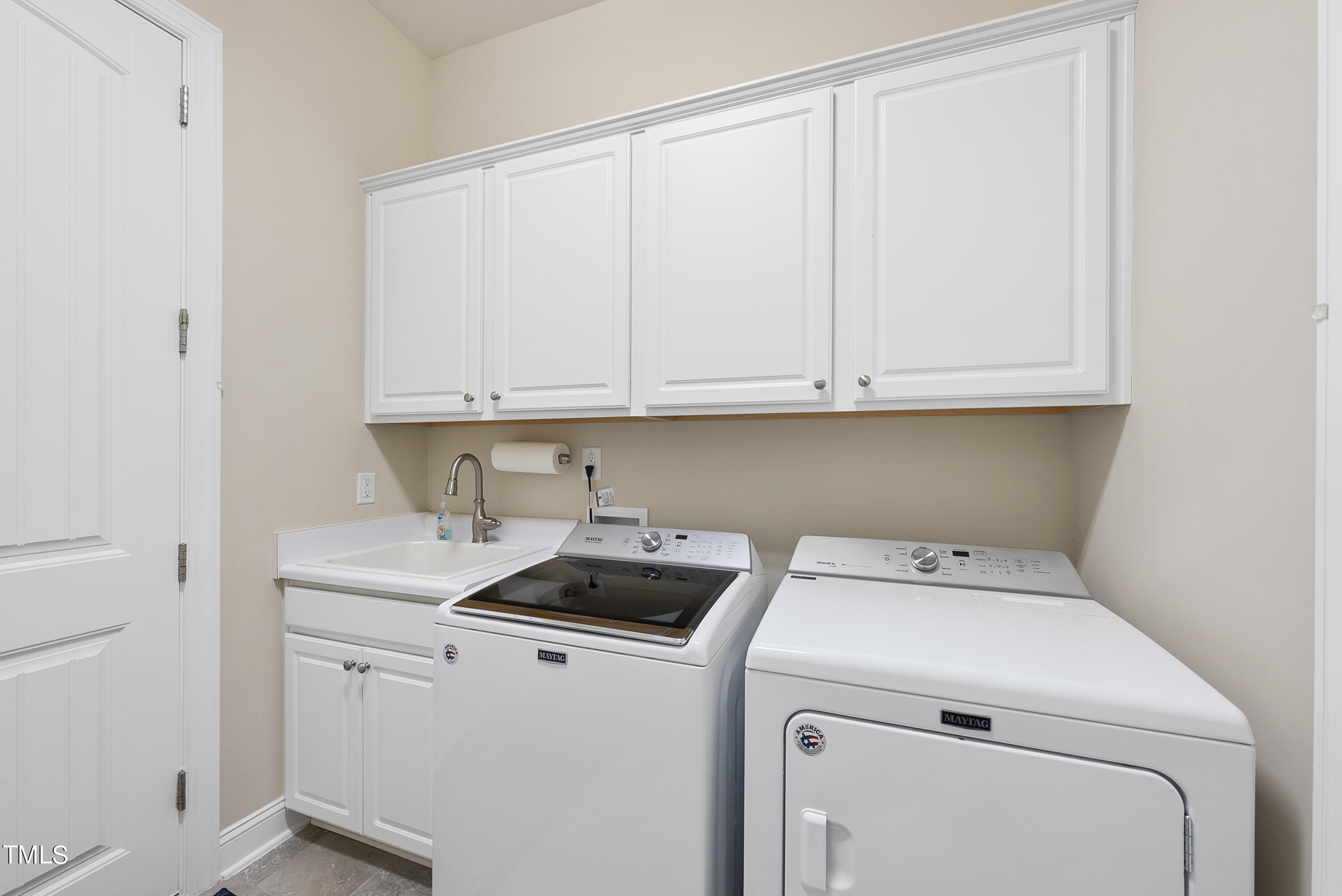 8449 Lochwind Run Raleigh, NC 27615 - Photo 33 of 45 DSC09609