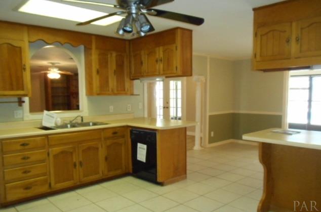 7136 Martin Road Milton, FL 32570 - Photo 9 of 22