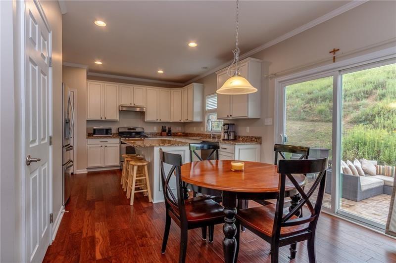 184 Broadstone Drive Mars, PA 16046 - Photo 4 of 24