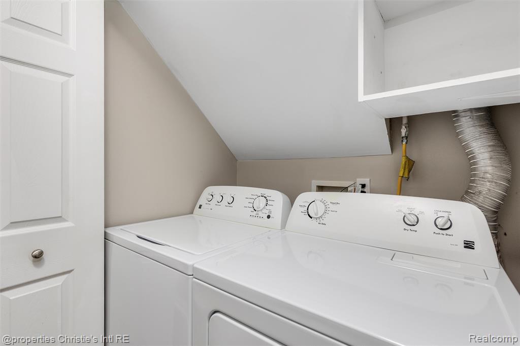 44 Adelaide Street Detroit, MI 48201 - Photo 19 of 26