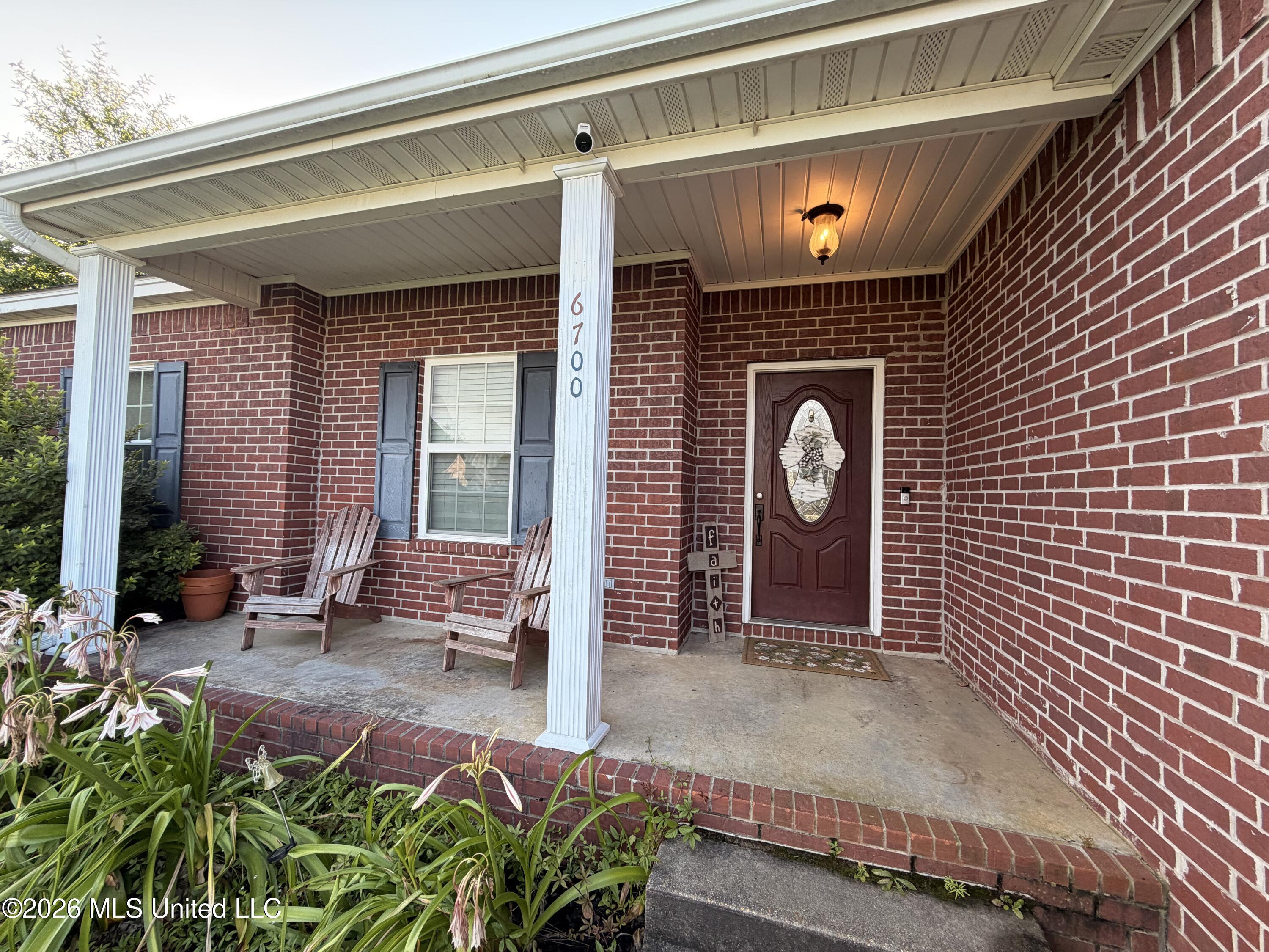 6700 Rue Mornay South Biloxi, MS 39532 - Photo 2 of 30 IMG_0048