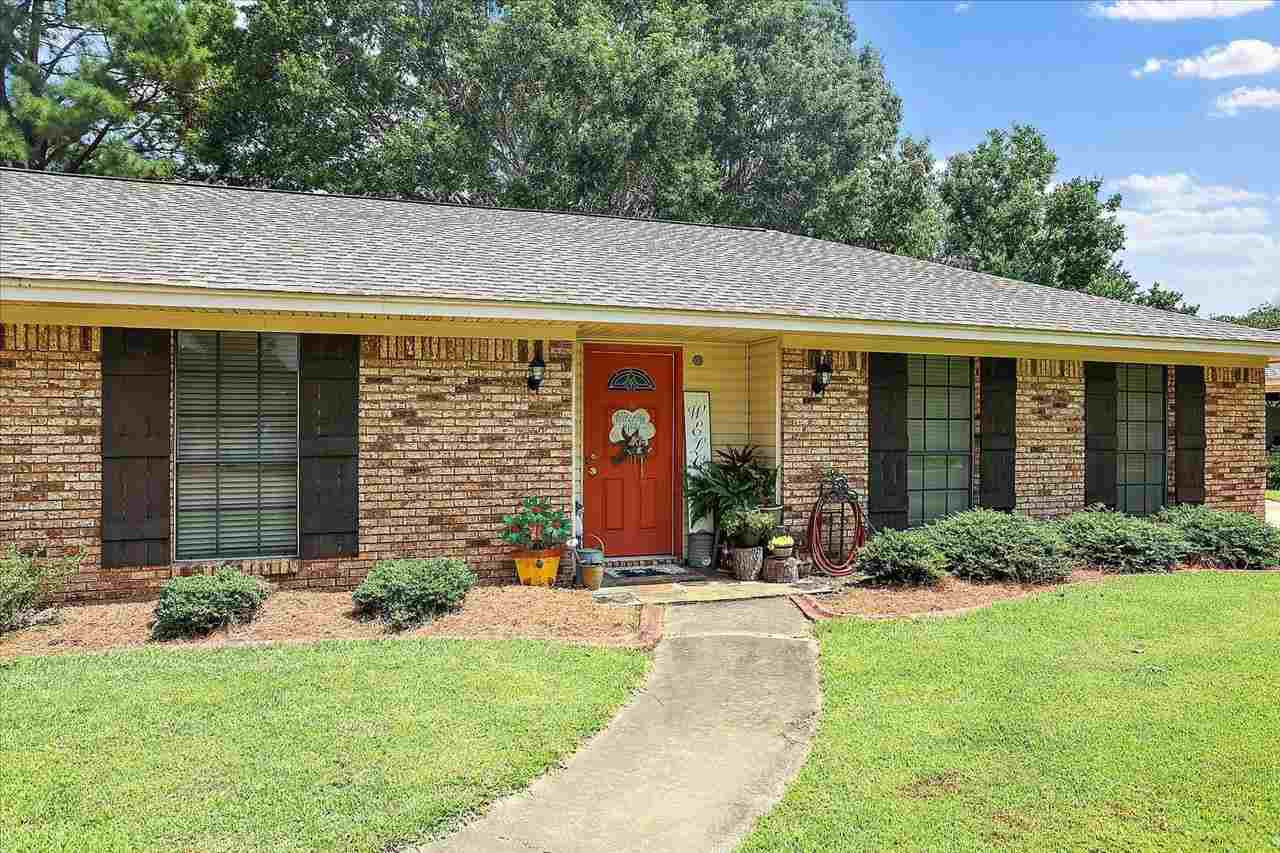 142 Longmeadow Road Brandon, MS 39042 - Photo 1 of 34 Photo 1