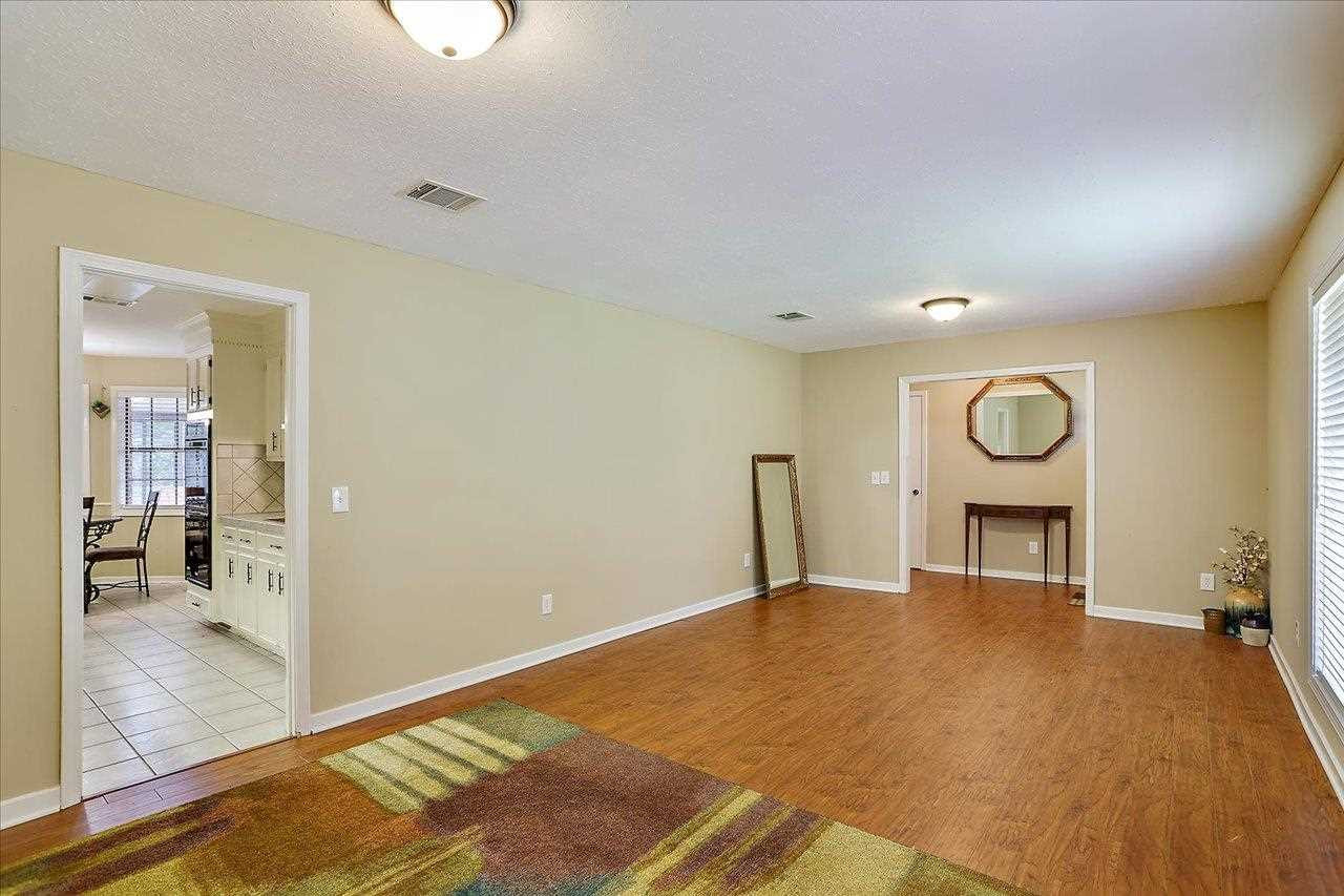 142 Longmeadow Road Brandon, MS 39042 - Photo 6 of 34 Photo 6