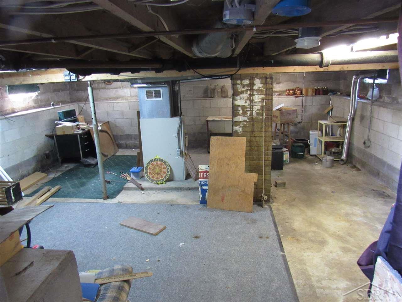 2121 King Road Saginaw, MI 48601 - Photo 26 of 26 31338061-25.JPG