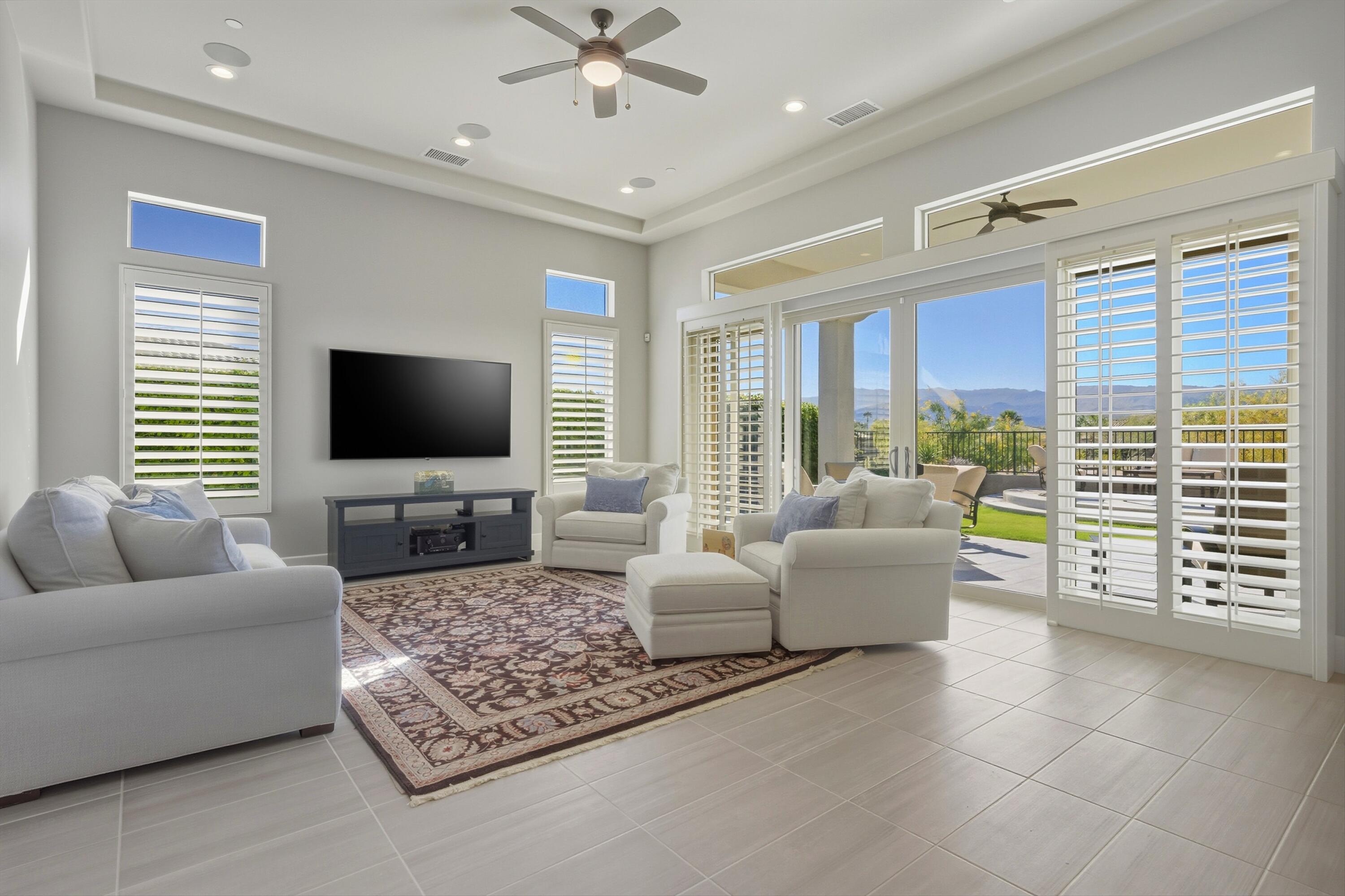 120 Cabernet Rancho Mirage, CA 92270 - Photo 4 of 41 16-109203479