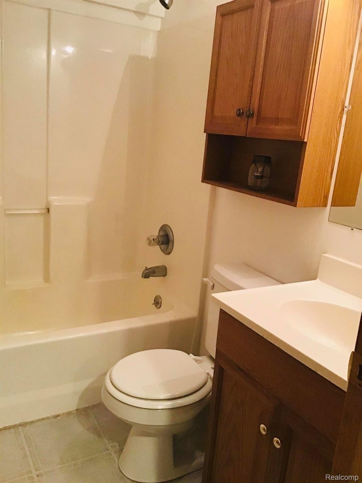 5146 Winchester Pass Road Lapeer, MI 48446 - Photo 10 of 18 119051351_808573753246596_3880325645961584553_n.jpg