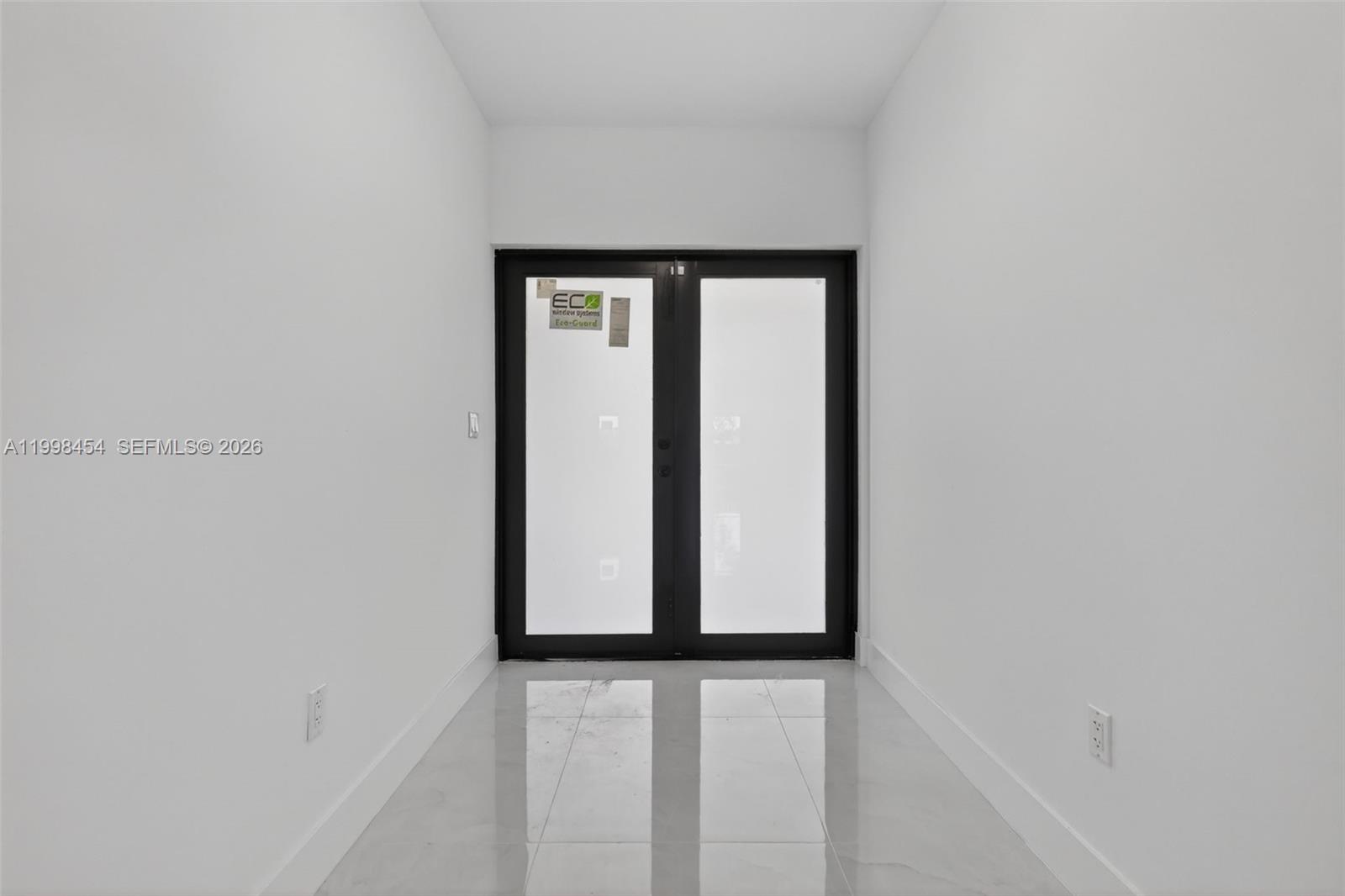 2270 Service Road Opa-Locka, FL 33054 - Photo 5 of 39