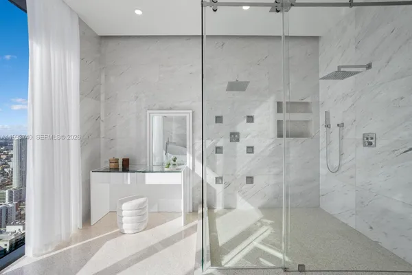 $50,000 | 1000 Brickell Plaza, Unit UPH6202, Miami, FL 33131