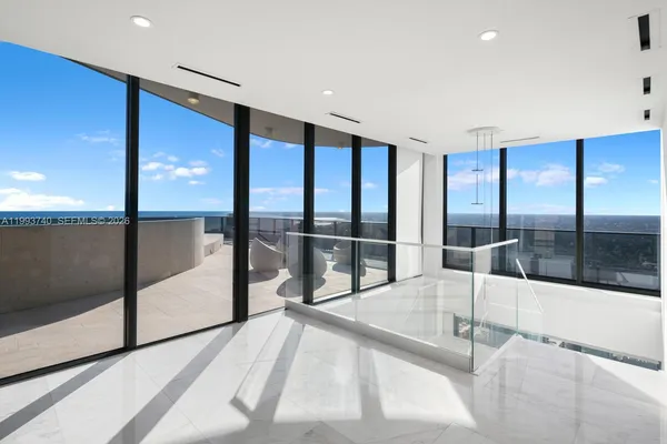 $50,000 | 1000 Brickell Plaza, Unit UPH6202, Miami, FL 33131