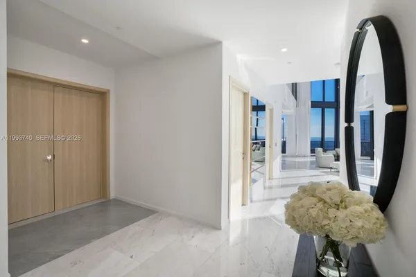 $50,000 | 1000 Brickell Plaza, Unit UPH6202, Miami, FL 33131